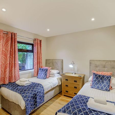 Birch Lodge 13 With Hot Tub Ньютон Стюарт Экстерьер фото